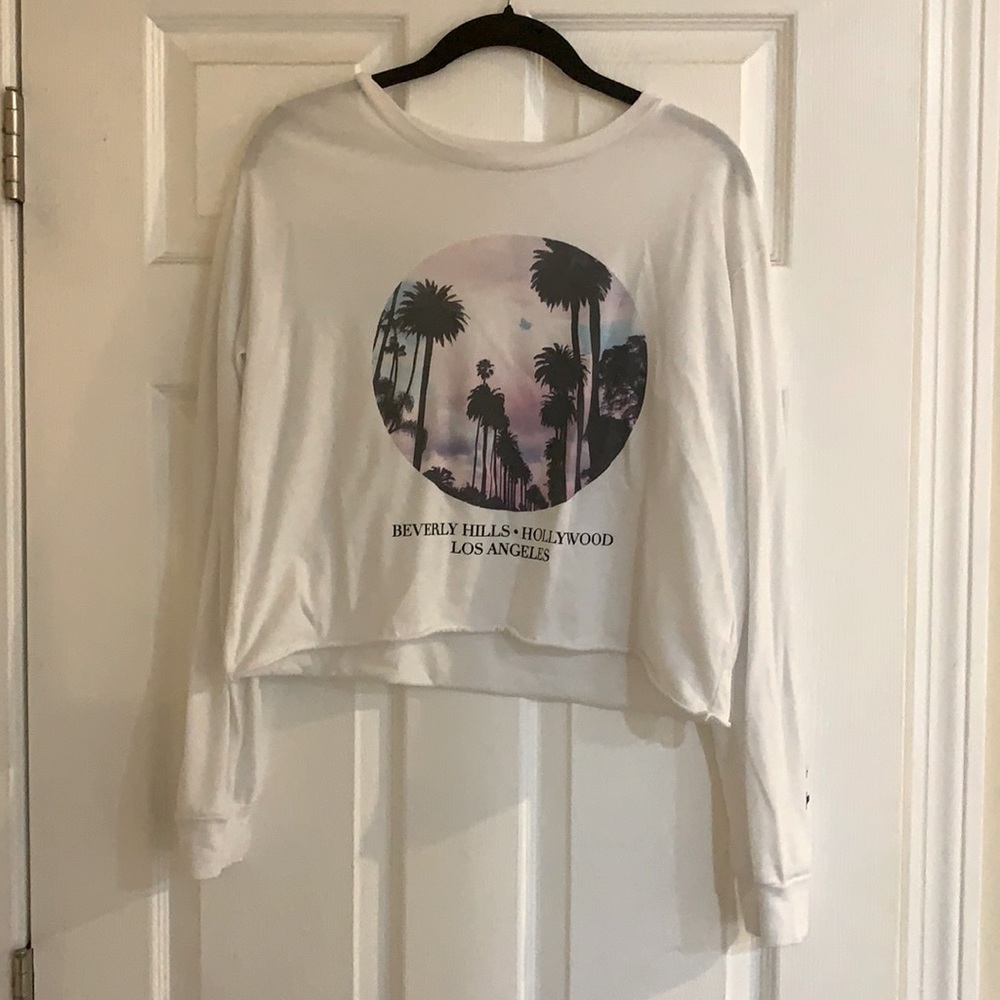 White crop top-long sleeve with palm tree sun set